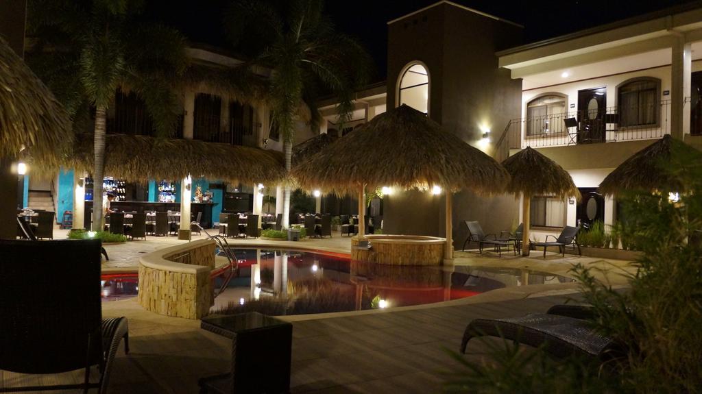 Colono Beach Coco