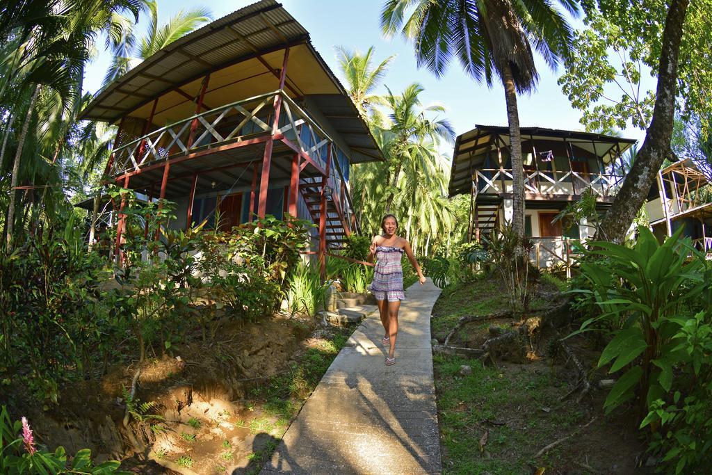Lodge Poor Man's Paradise