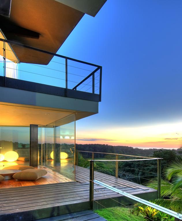 Los Laureles Villa