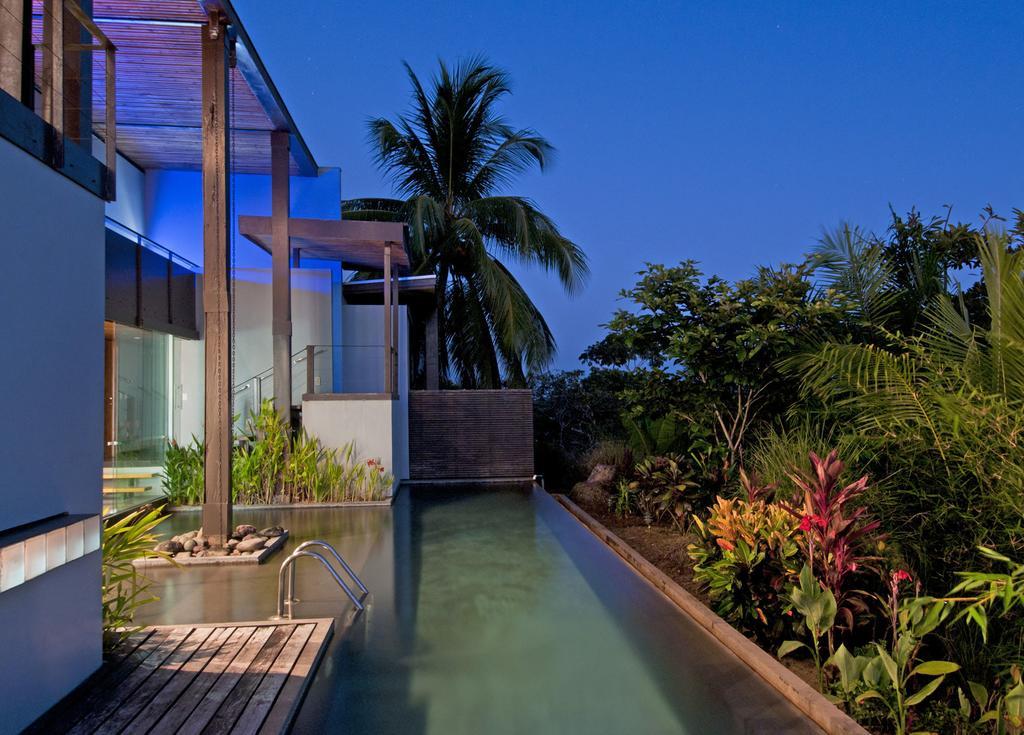 Los Laureles Villa *