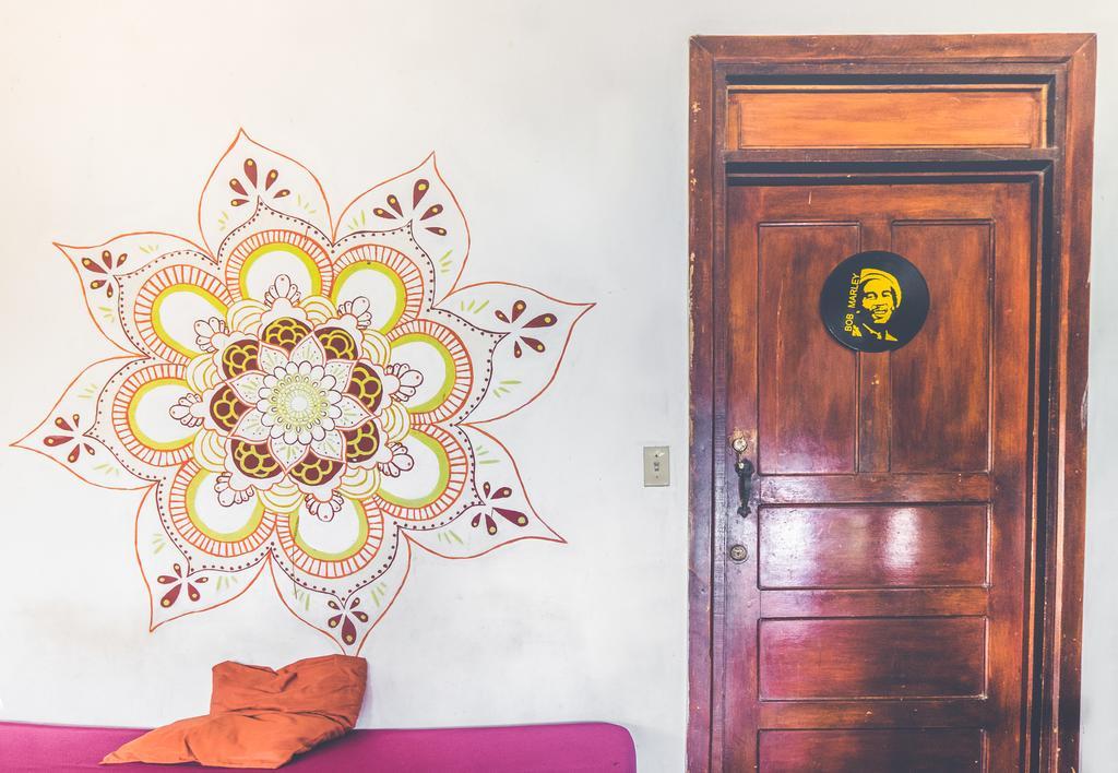 Pura Vida Hostel *
