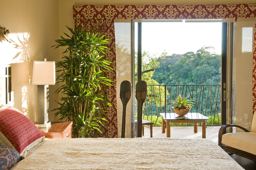 Papagayo Luxury Hotel