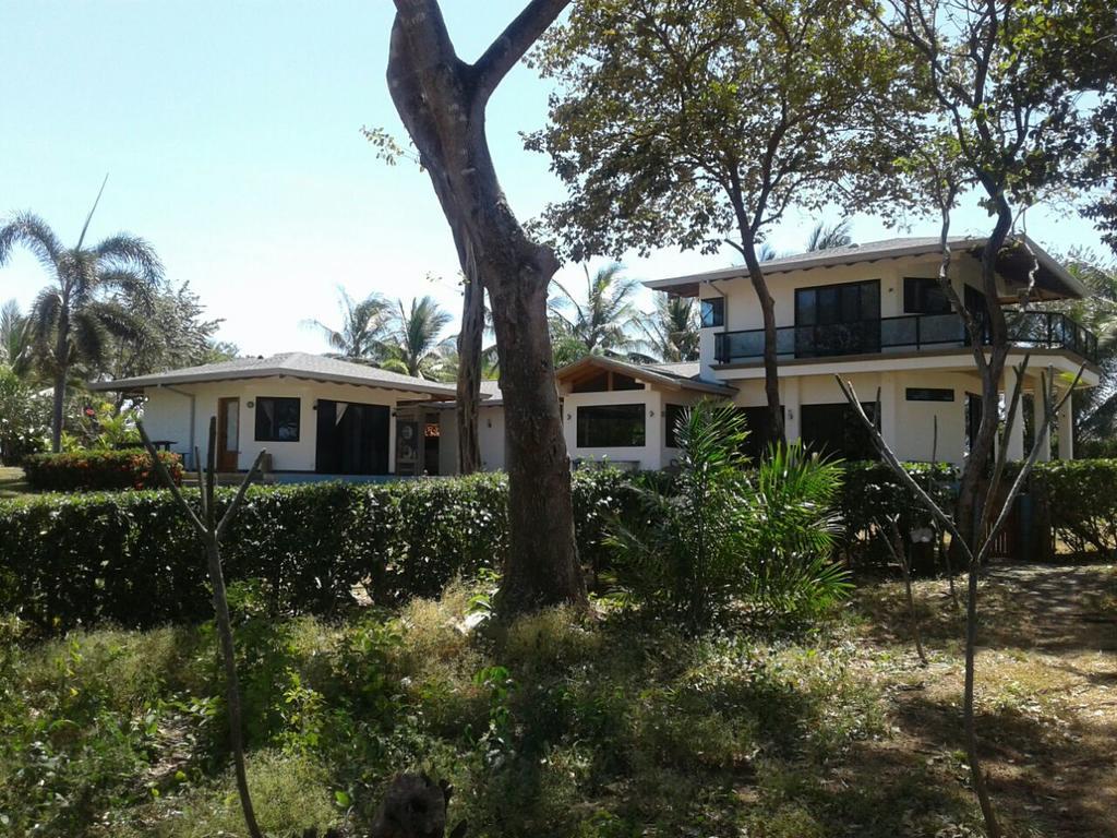 Oceanfront Gem At La Joya De Lagarto Guest house Marbella