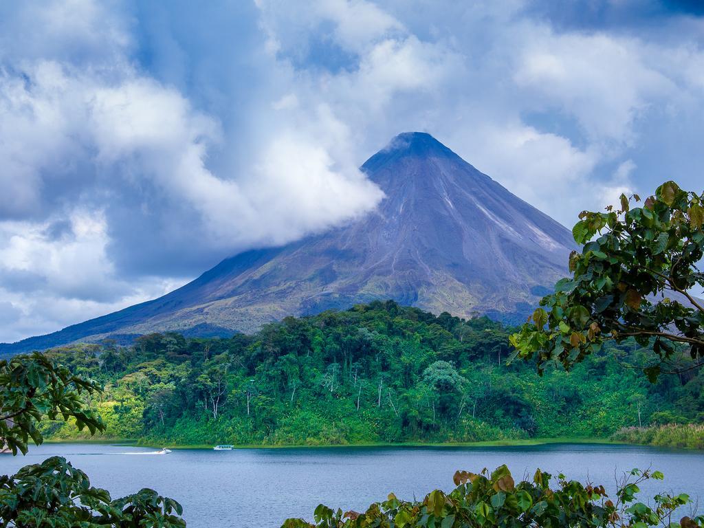 Arenal Volcano Lake Hotel 2*
