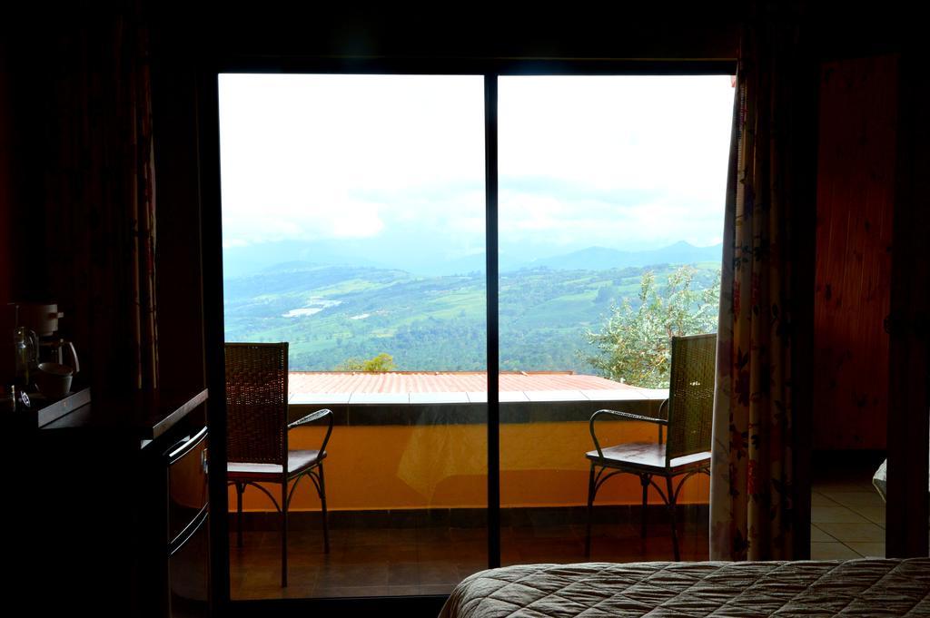 Guayabo 3*