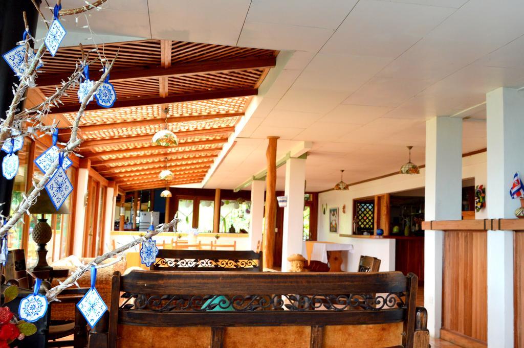 Guayabo Hotel Santa Cruz (Cartago)