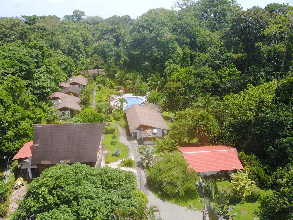 Suizo Loco & Hotel