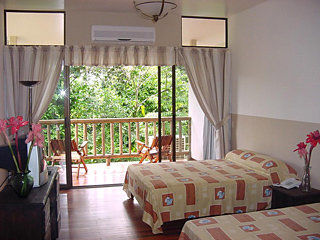 El Bambu Hotel 3*