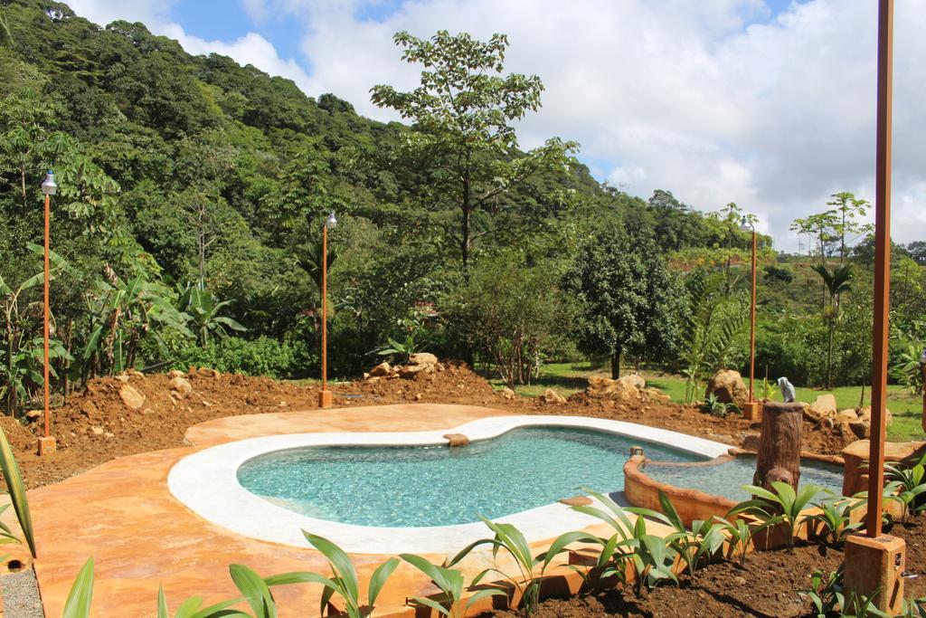 Hotel Catarata Rio Celeste 3*