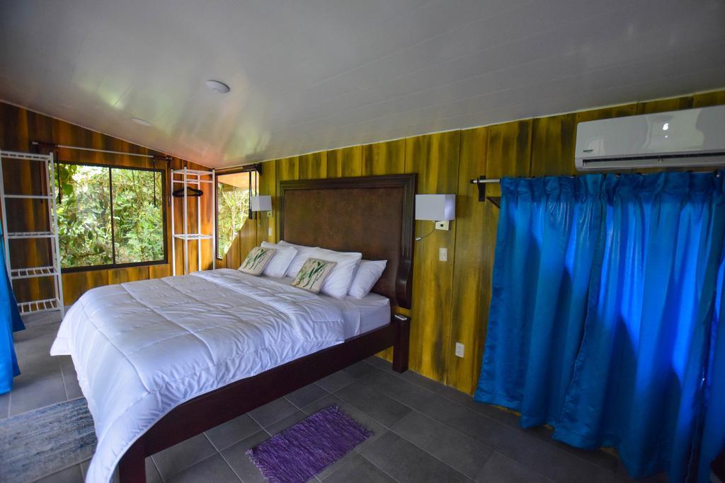 Waterfall Lodge Arenal