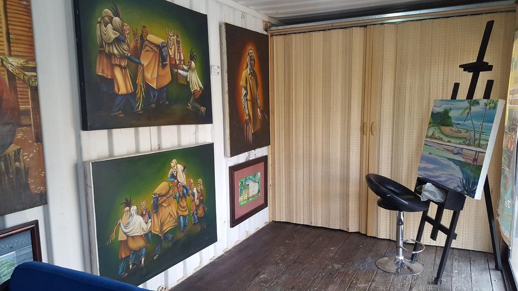 La Galerie Guest house Ciudad Cortes