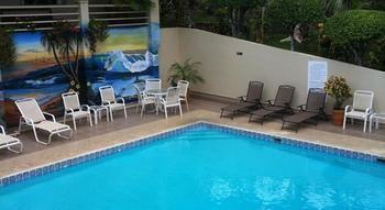 Hotel Pueblo Dorado 3*
