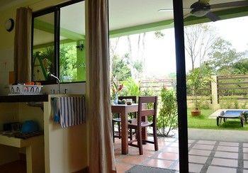 Mavi Surf Hotel Dominical