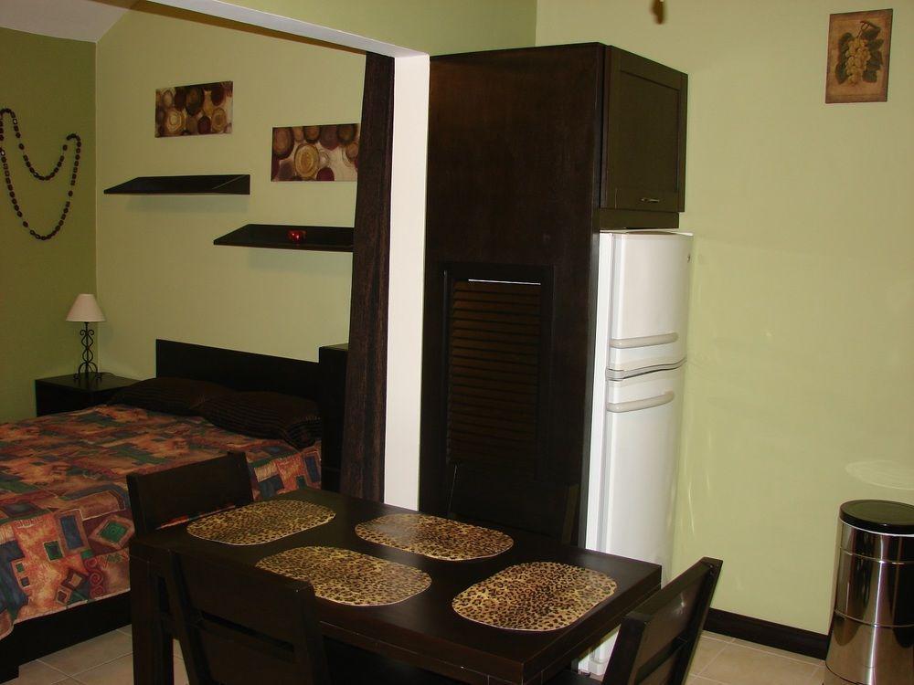 Torres Del Aparthotel 2*