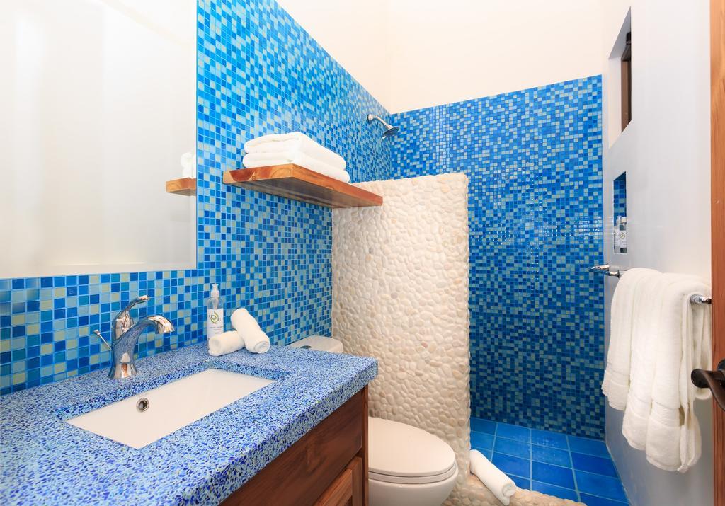 Olas Verdes Hotel