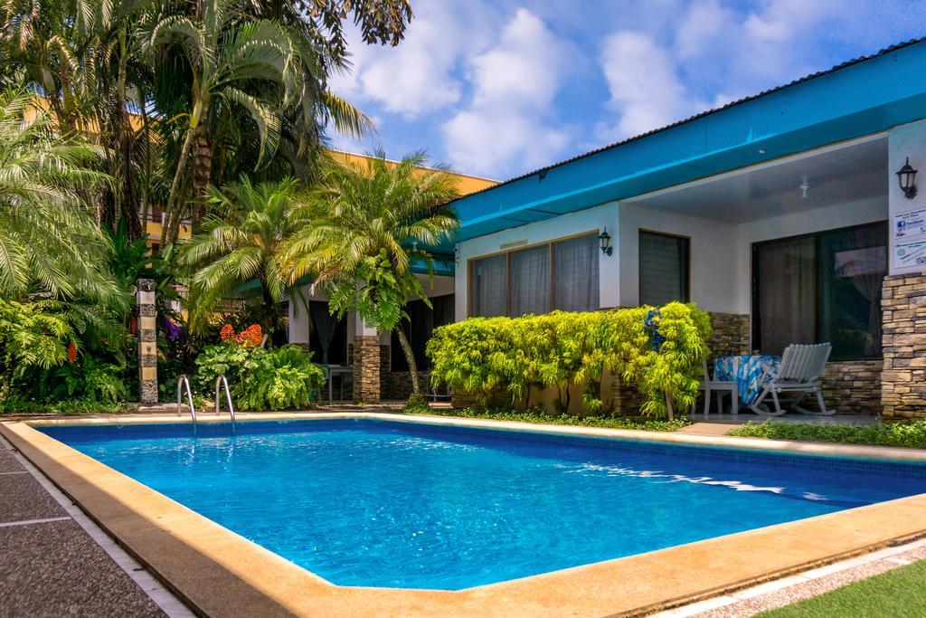 Izus Place Jaco