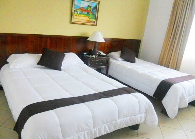 Espuelas, Bar & Restaurant Hotel
