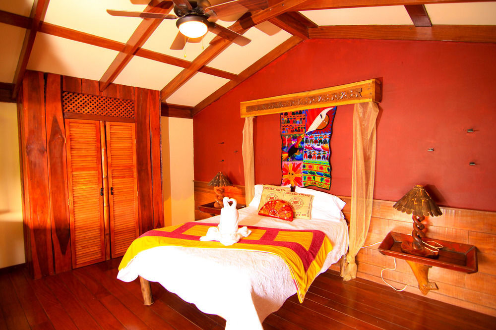 Toad Hall Hotel 4*