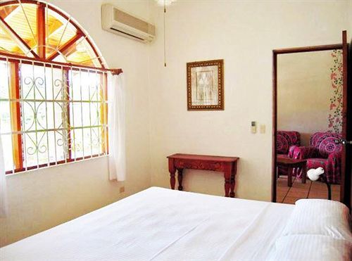 Flores (adults Only) Aparthotel 2*