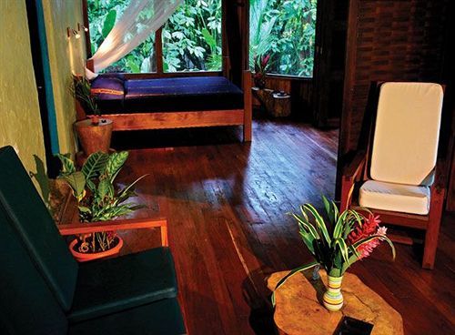 Playa Nicuesa Rainforest Eco Sanctuary Golfito