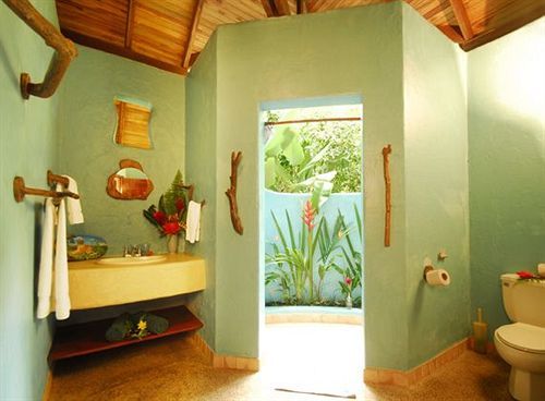 Playa Nicuesa Rainforest Eco Sanctuary