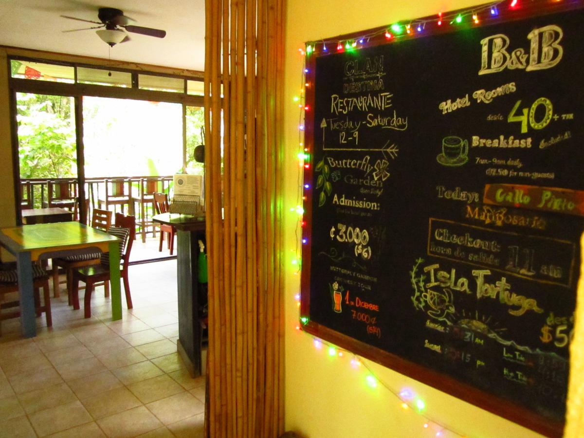 El Mariposario Gardens 3* Montezuma