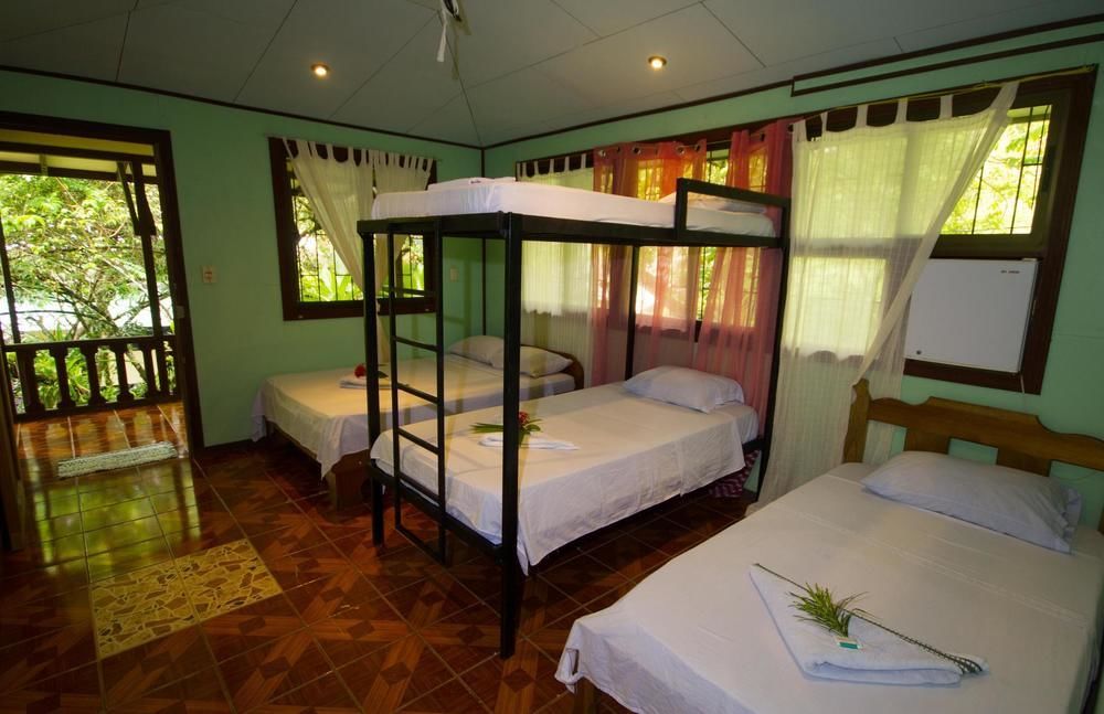 Hotel Rancho Corcovado 2*
