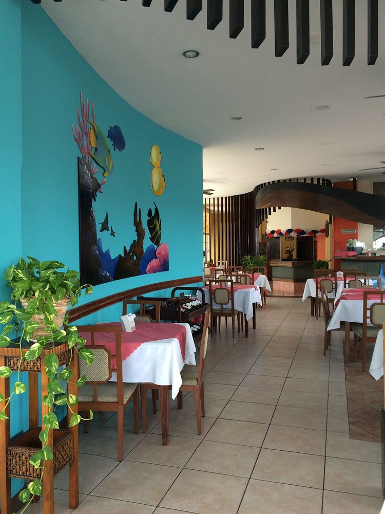 Hotel Park Puerto Limon