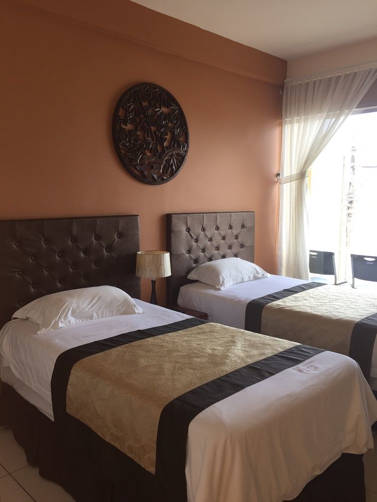Hotel Park Puerto Limon
