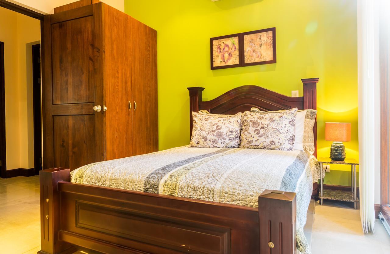 Apartment Luxury Terrace, Access - M10