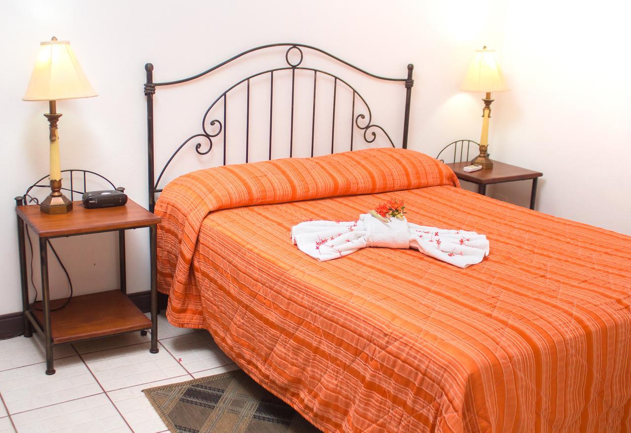 Hotel Alamar 3*