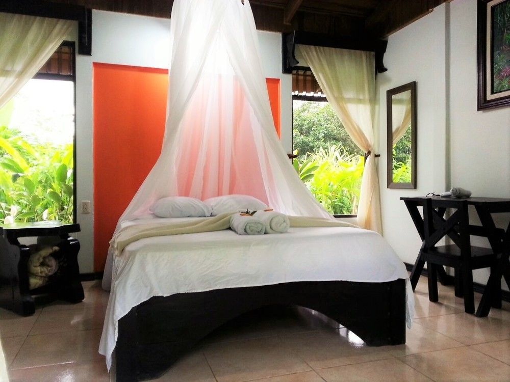Hotel Catarata Rio Celeste Bijagua