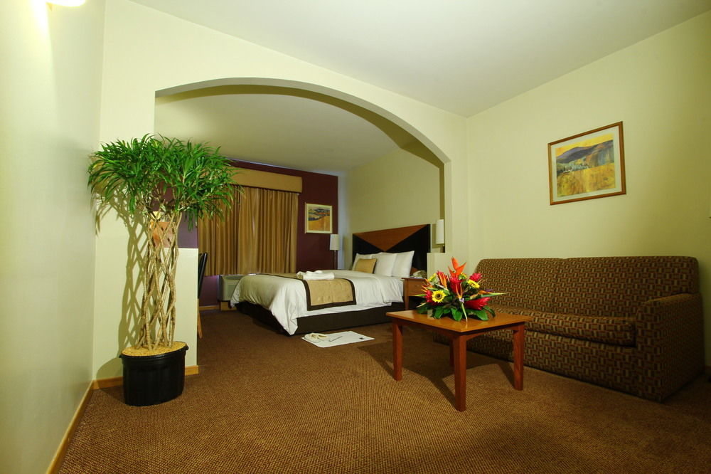 Sleep Paseo Las Damas Inn 3*