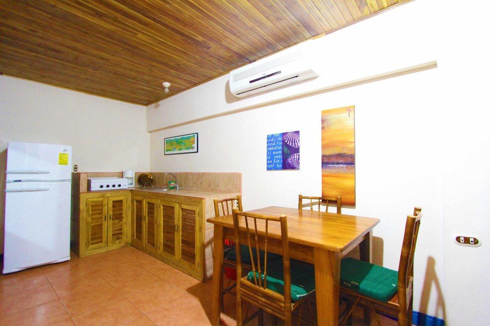 Hostel Beach Break Surf Hostel