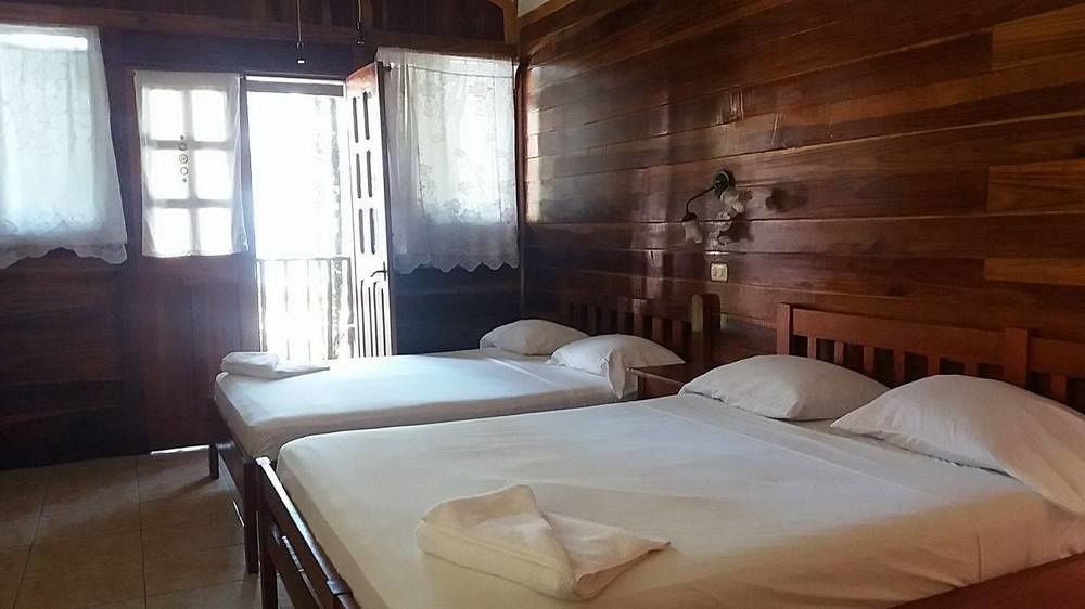 Hotel Perla Negra Beach Front