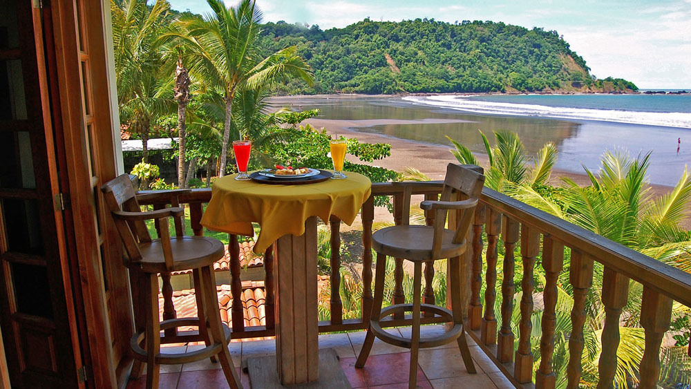 South - Beachfront Jaco