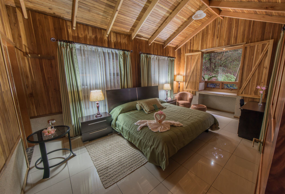Lodge Pinos & Reserve