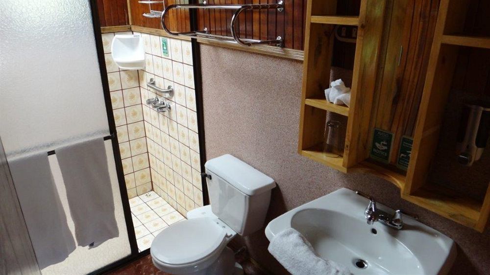 Lodge Pinos & Reserve Monteverde