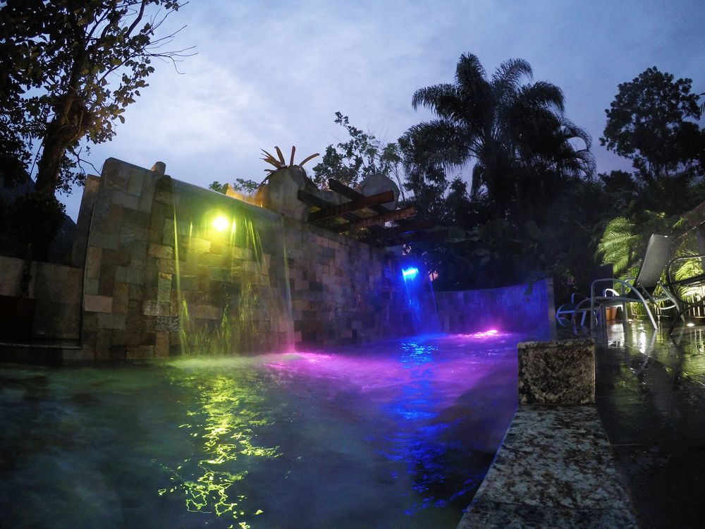 Hotel Paradise Hot Springs Thermal