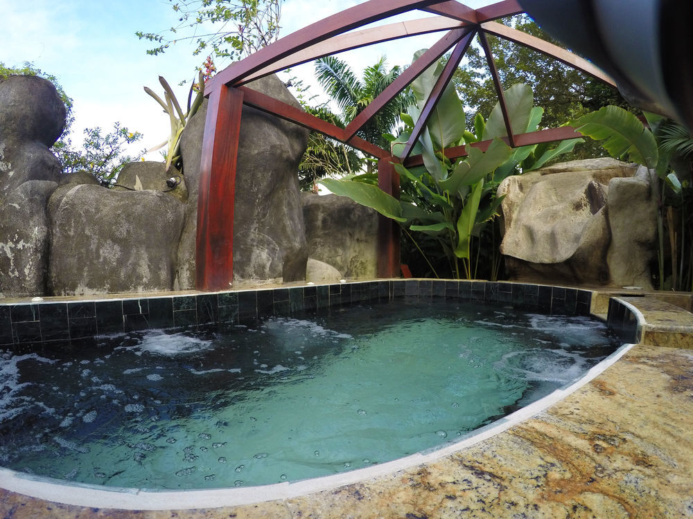 Paradise Hot Springs Thermal