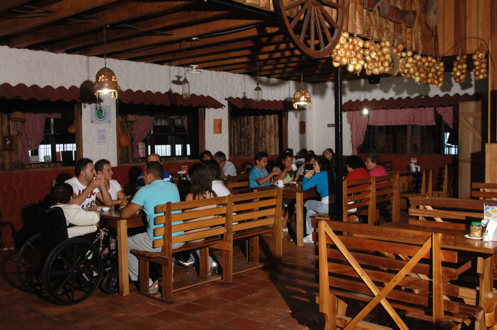 Hotel Brumas 2*