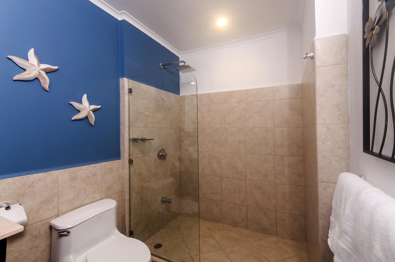 The Palms 402 By Dream Makers *