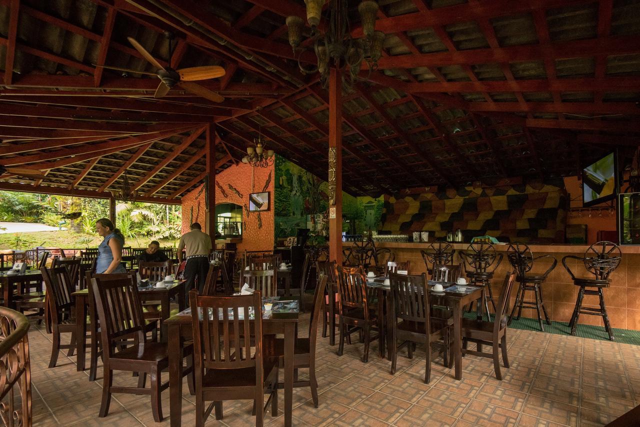 Blue River & Hot Springs 4* Liberia