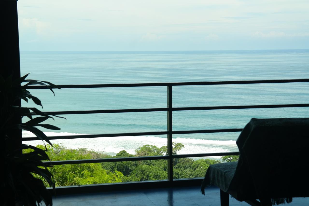 Ranchos Remo Hotel