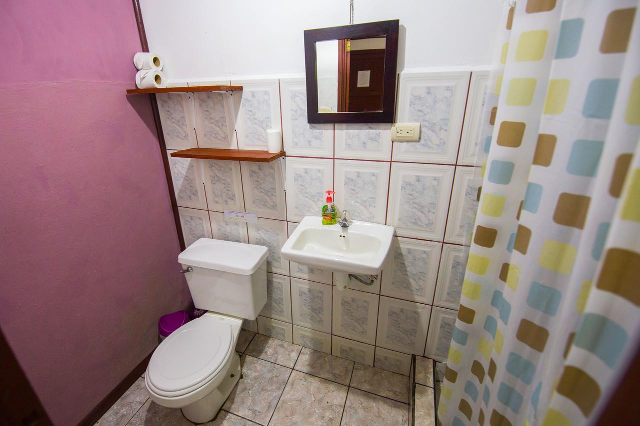 Aracari Garden Hostel *
