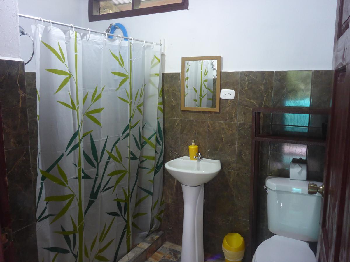 Hostel Aracari Garden