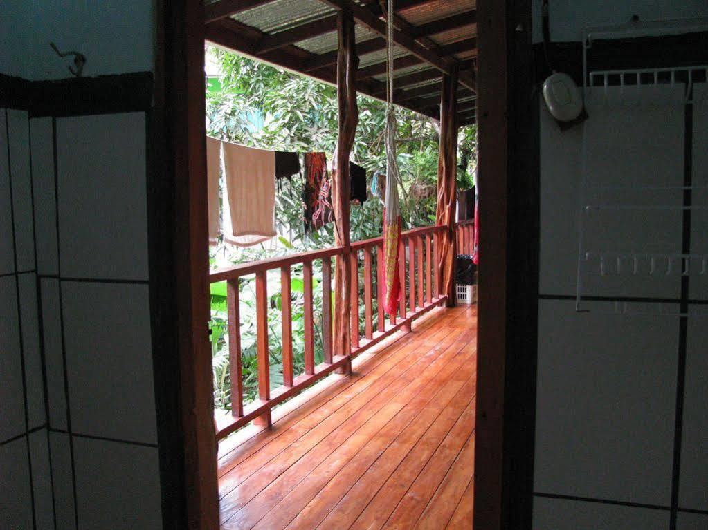 Cabinas Manolo Hotel Drake Bay