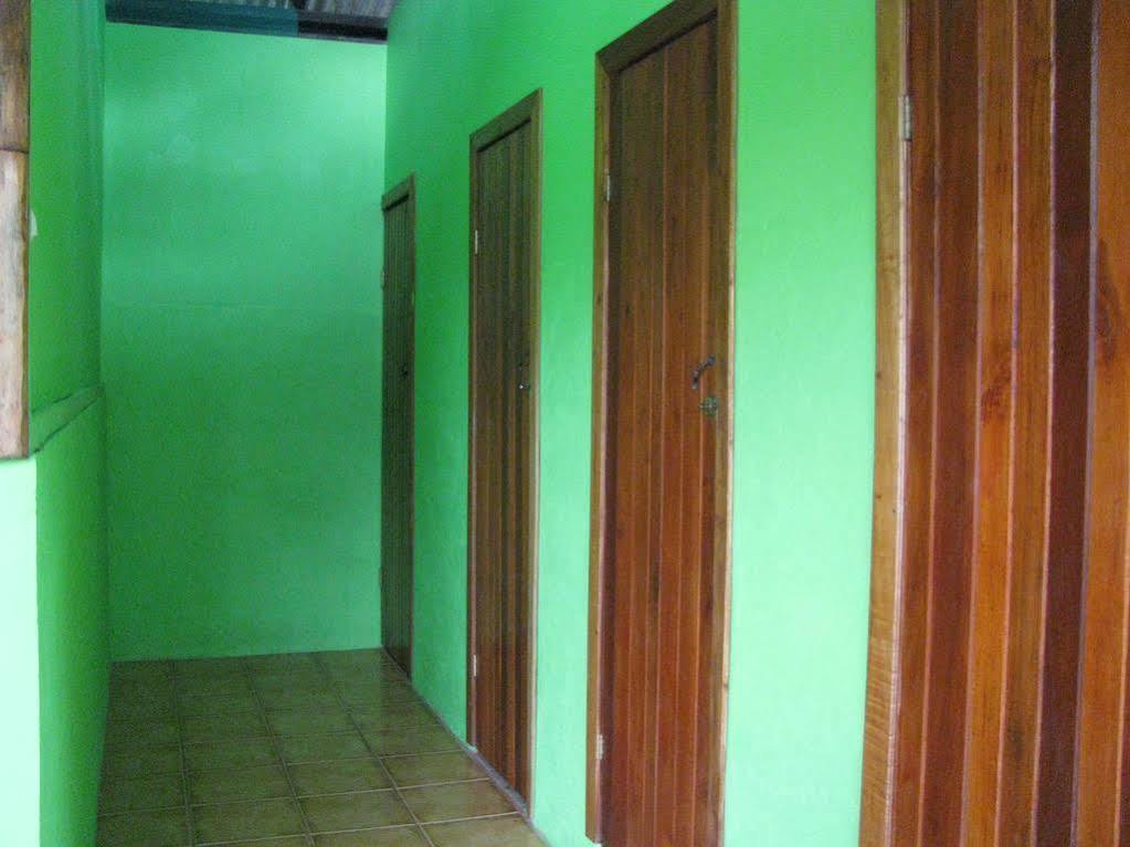 Cabinas Manolo Hotel 3*