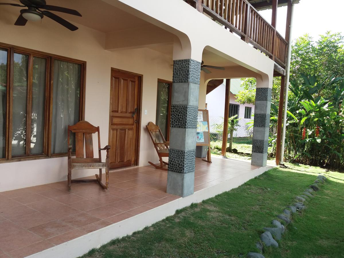 La Perla * Pavones (Puntarenas)