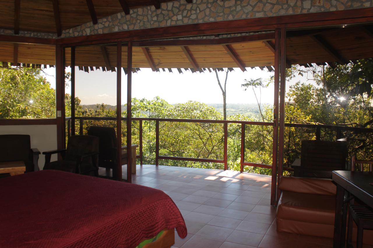 Cascata Del Bosco Cabinas Hotel 4*